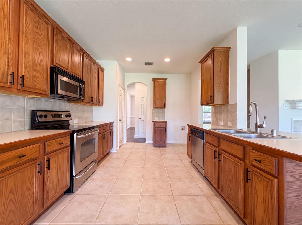 1420 Fleetwood Cove Drive