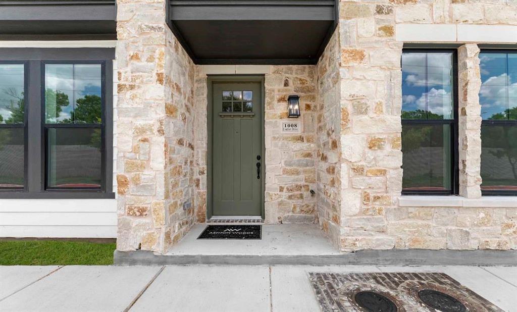 1008 Comfort Drive