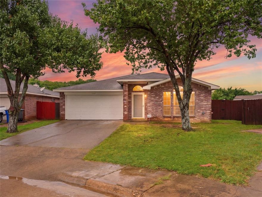 Welcome to Teagarden Place, an established Dallas subdivision where the space-to-price ratio is genuinely hard to beat. This 3-bedroom, 2-bath home features vaulted ceilings, a functional open floor plan, and walk-in closets in every bedroom. The kitchen includes a breakfast bar and will be fully equipped at closing with a brand-new 4-piece stainless steel appliance package. The primary suite offers a garden tub with a separate shower. Step outside to an oversized backyard with a rock and stone patio built for outdoor dining and weekends with friends. Fresh exterior paint, a new washer and dryer included, and a list price below DCAD appraised value — this one is priced to move.