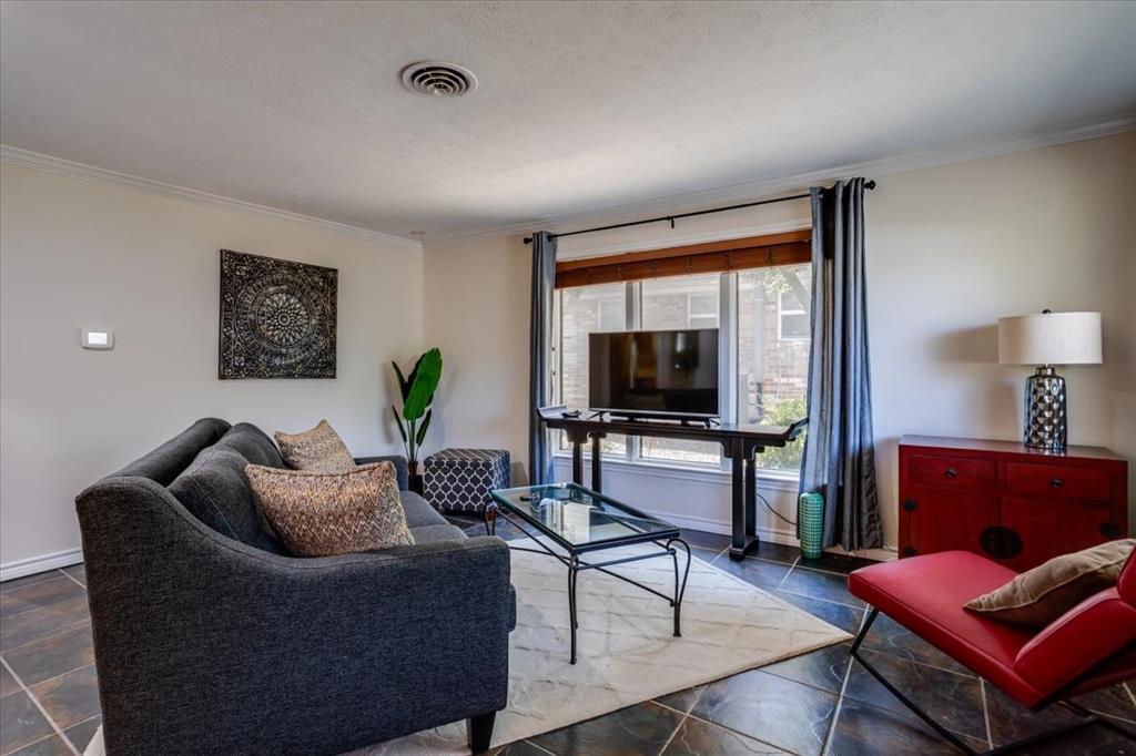 1231 Evergreen Drive