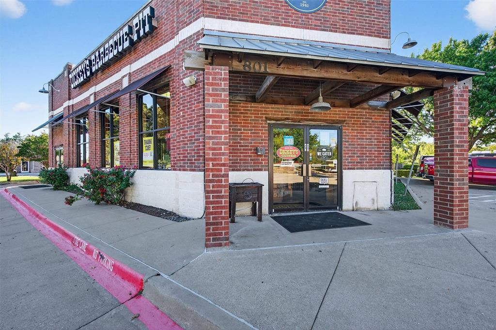 801 s Denton Tap Road