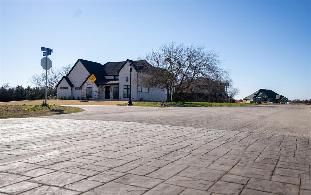 Mayes Estates - Land