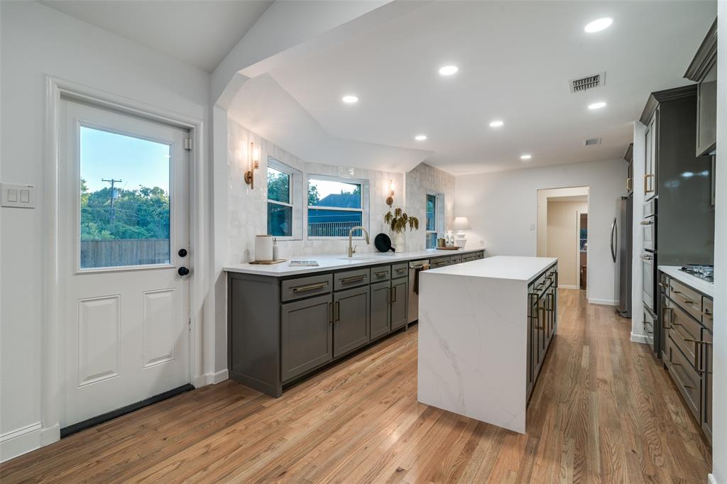 Casa Linda Estates - Residential