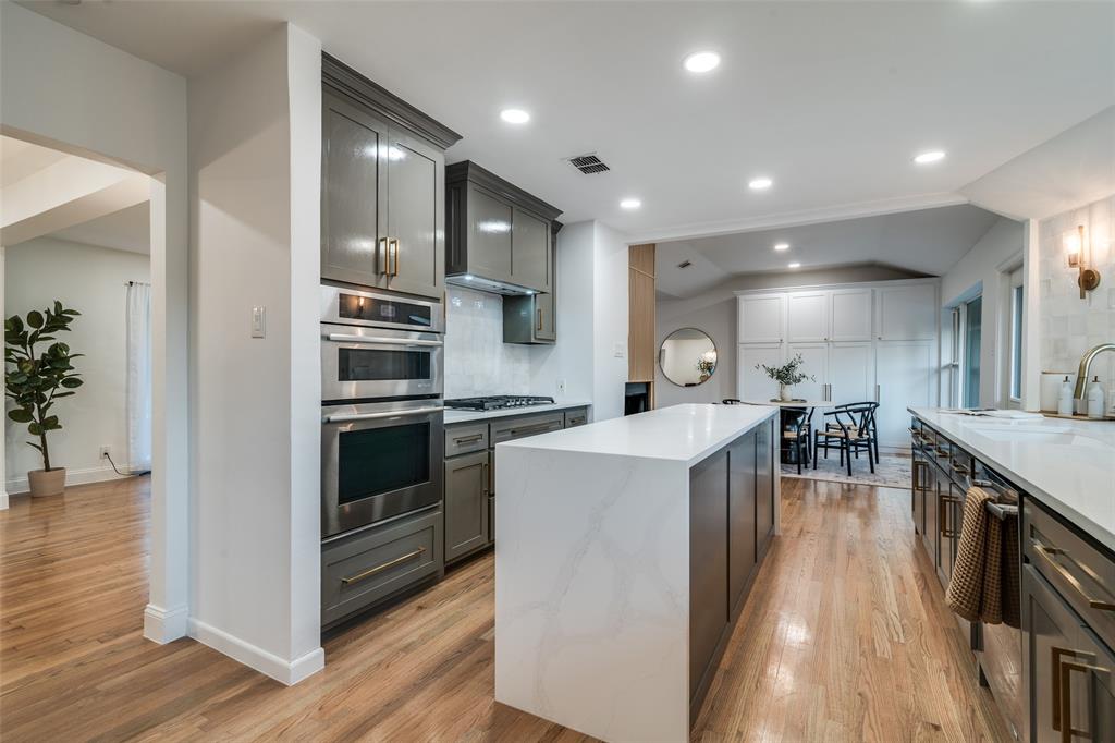 Casa Linda Estates - Residential