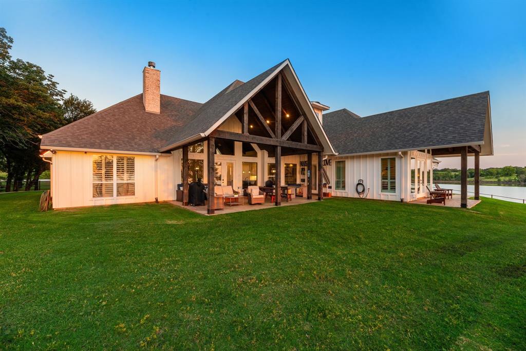 Streetman, Texas, 75859, United States, 6 Bedrooms Bedrooms, ,7 BathroomsBathrooms,Residential,Active,2052141