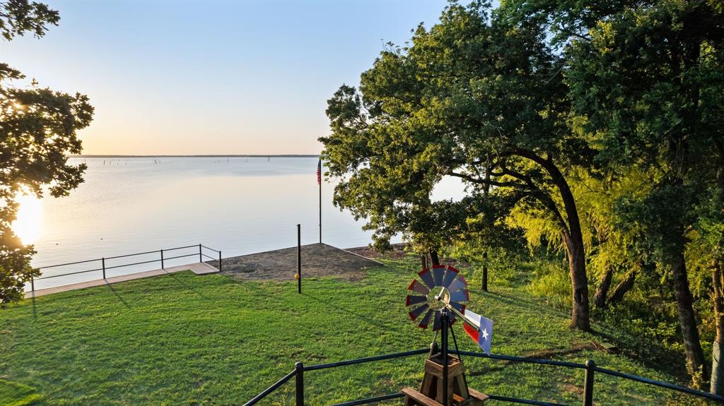 Streetman, Texas, 75859, United States, 6 Bedrooms Bedrooms, ,7 BathroomsBathrooms,Residential,Active,2052141