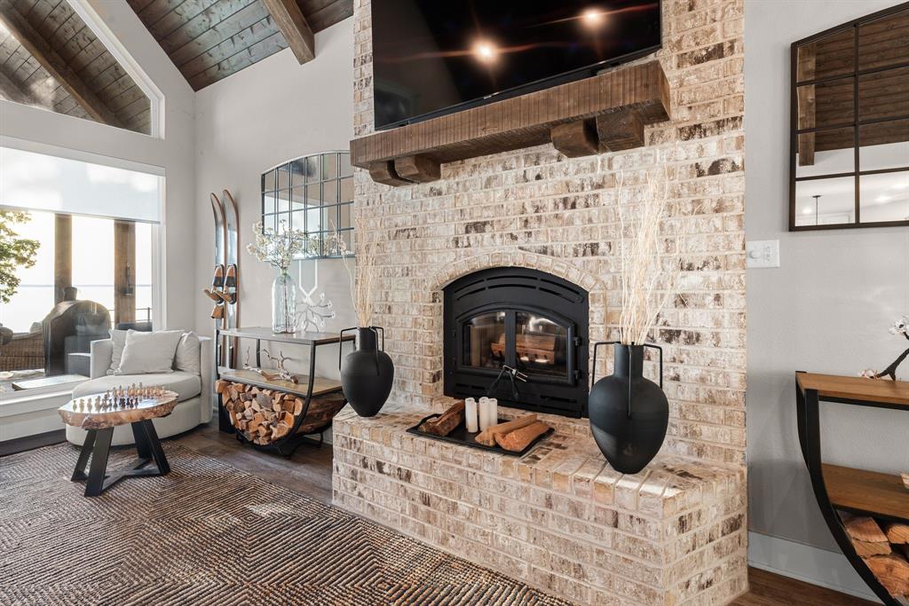 Streetman, Texas, 75859, United States, 6 Bedrooms Bedrooms, ,7 BathroomsBathrooms,Residential,Active,2052141