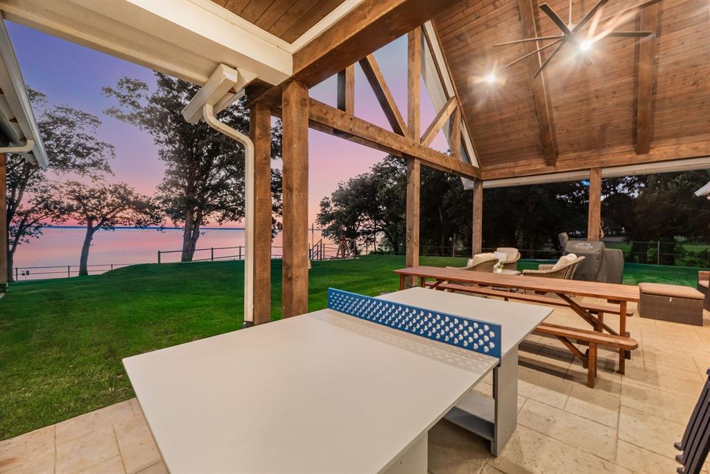 Streetman, Texas, 75859, United States, 6 Bedrooms Bedrooms, ,7 BathroomsBathrooms,Residential,Active,2052141