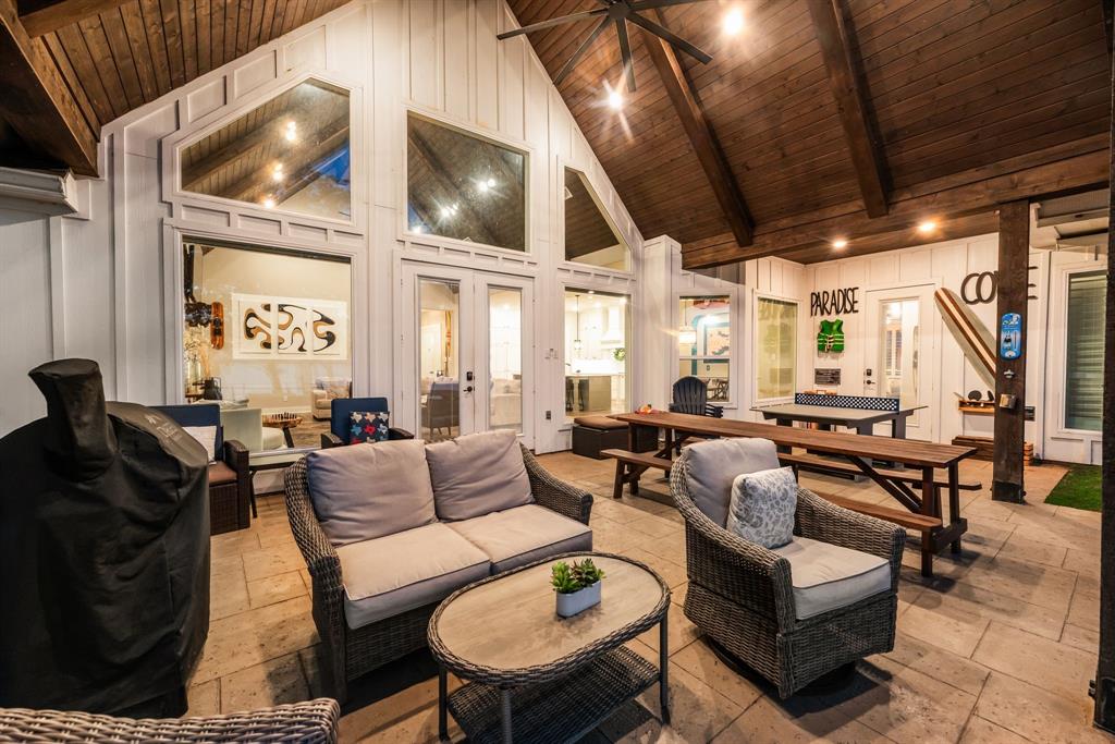 Streetman, Texas, 75859, United States, 6 Bedrooms Bedrooms, ,7 BathroomsBathrooms,Residential,Active,2052141