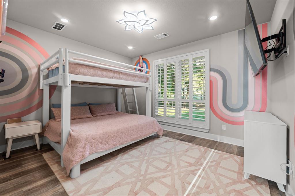Streetman, Texas, 75859, United States, 6 Bedrooms Bedrooms, ,7 BathroomsBathrooms,Residential,Active,2052141