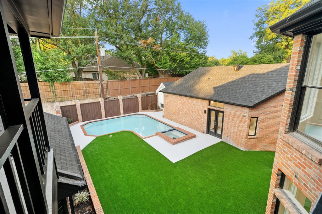 Briar Ridge Estates - Residential