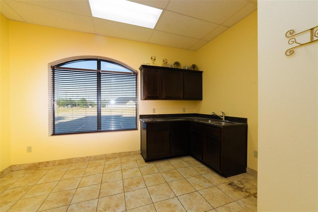 Lowe Nathan Add - Commercial Sale