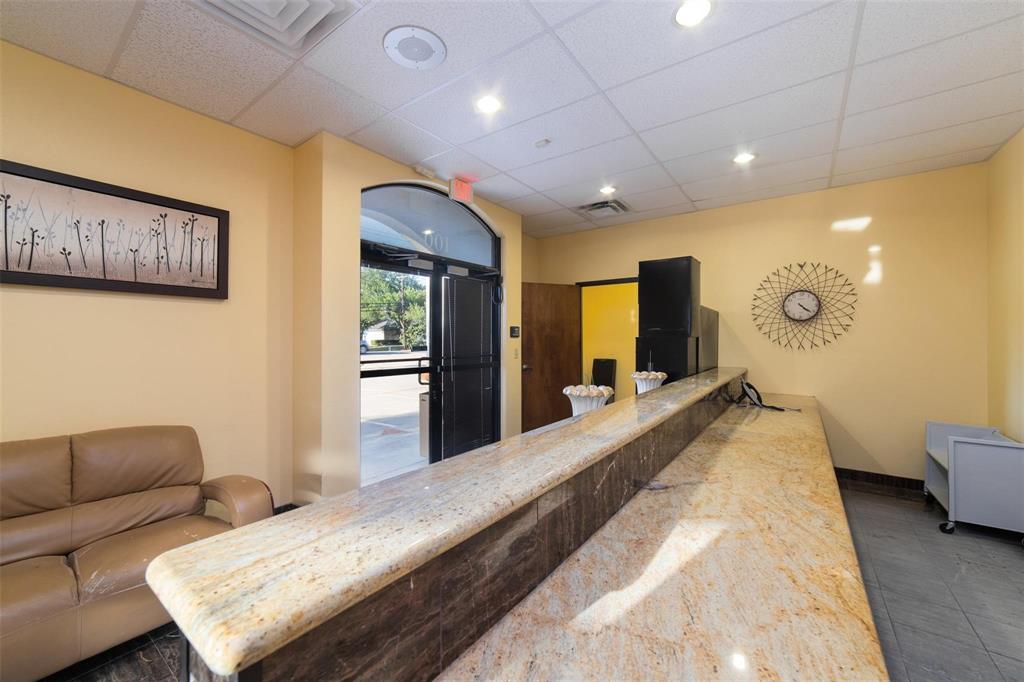 Lowe Nathan Add - Commercial Sale