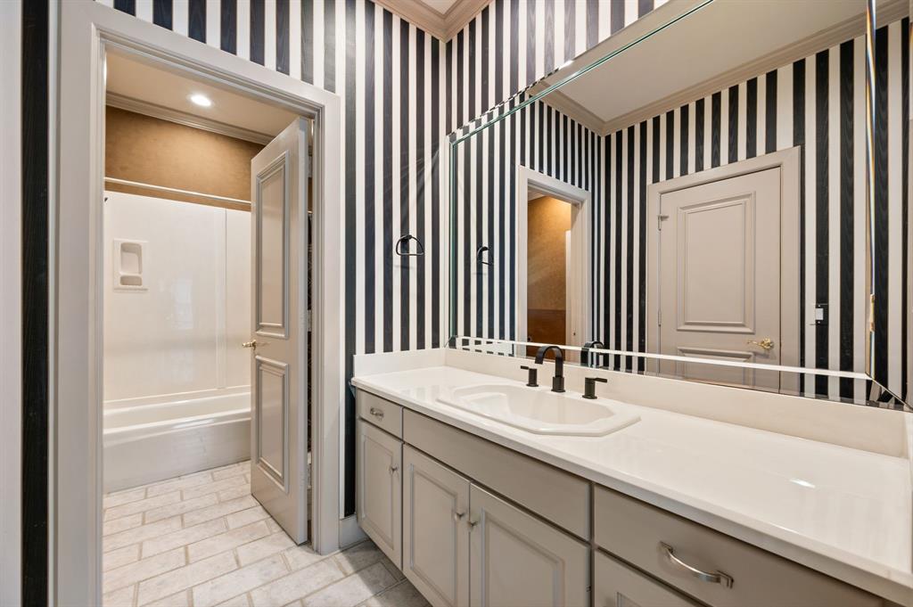 Lakeside On Preston Ph 3a - Residential Lease