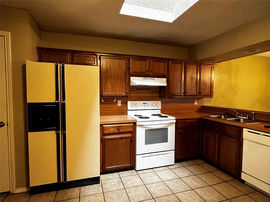 GREENBRIAR ESTATES 3RD SEC REP - Residential