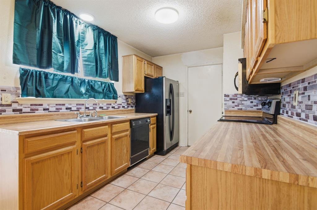 Huntington Village Add - Residential