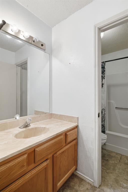 Huntington Village Add - Residential