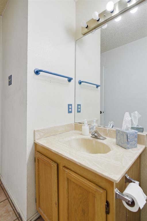 Huntington Village Add - Residential