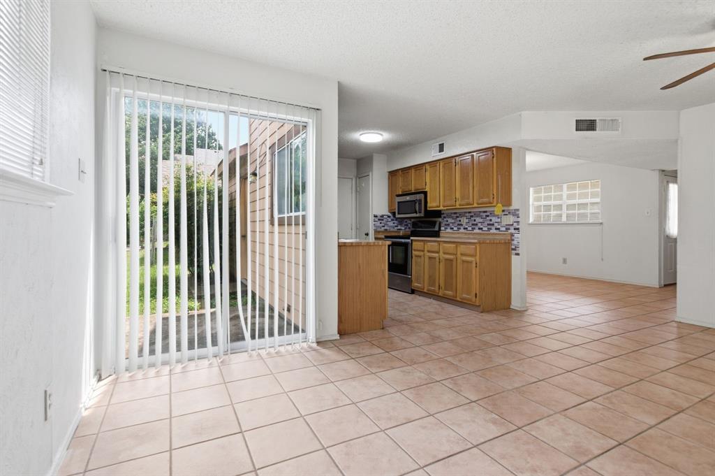 Huntington Village Add - Residential