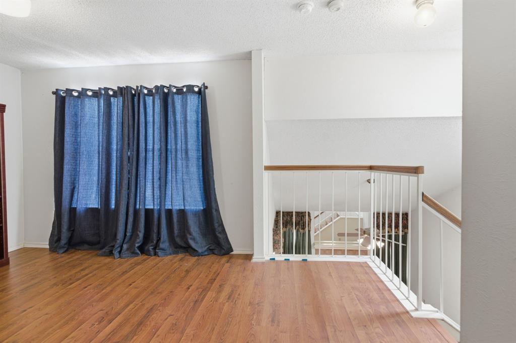 Huntington Village Add - Residential