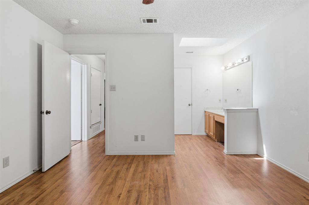 Huntington Village Add - Residential