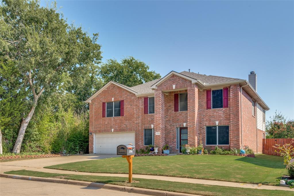 2704 Country Grove Trail