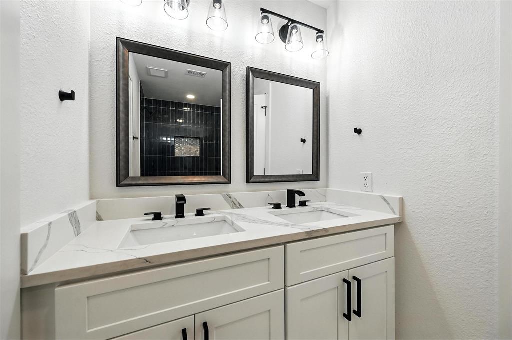 Oaks The Arlington - Residential