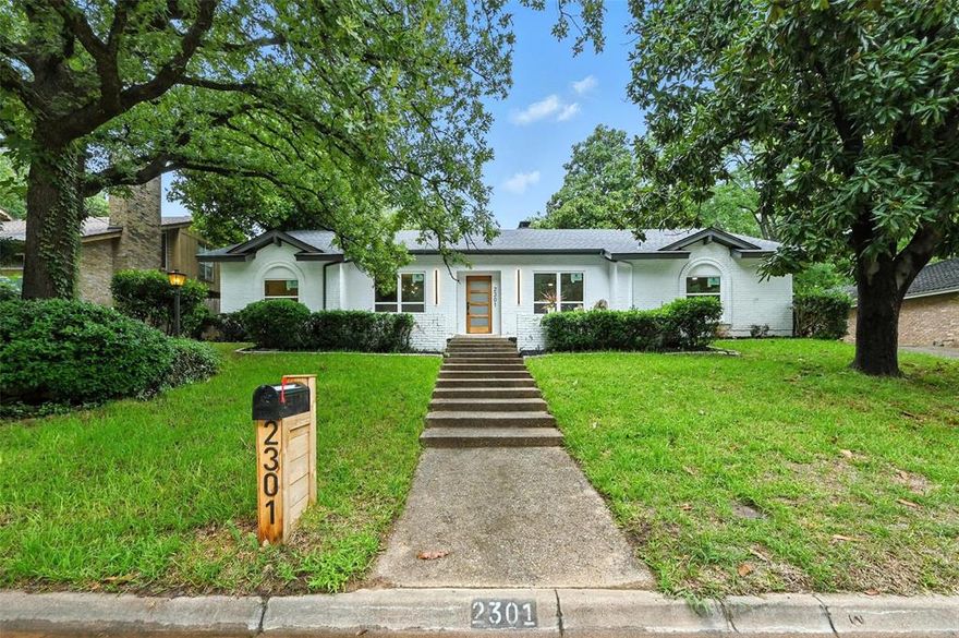 Stunning remodeled home in The Oaks at Arlington! This spacious single-story home offers 4 bedrooms, 3 full baths, 2 living areas, a dedicated office, and 2,519 sq ft of stylish living space. The open floor plan features designer finishes, wide-plank flooring, soaring ceilings, and abundant natural light. The gourmet kitchen shines with quartz countertops, white shaker soft-close cabinetry, stainless steel appliances, and a statement island with a sleek vent hood.

Enjoy two spacious living rooms—one with vaulted ceilings, a wood beam, skylight, and fireplace, and the other a sun-filled retreat with walls of windows overlooking the backyard. The dedicated office offers a quiet space to work from home.

The private primary suite is a true retreat with vaulted ceilings and a spa-like bath wrapped in blue onyx-inspired tile. Indulge in a soaking tub, frameless glass shower with dual rainfall heads, and double vanities with brushed gold accents.

Secondary bedrooms are generously sized with updated baths nearby. The extra-long, gently sloped driveway provides ample parking and adds privacy with a setback from the street.

Located in a well-established community known for its mature trees, walkable streets, parks, playground, and clubhouse amenities. Enjoy peaceful living with easy access to major routes, shopping, dining, and schools. This is the one you’ve been waiting for—schedule your showing today!