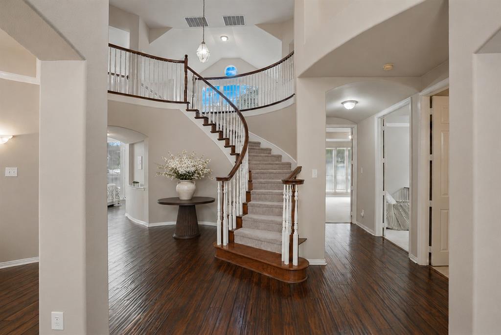802 Shadybrook Drive