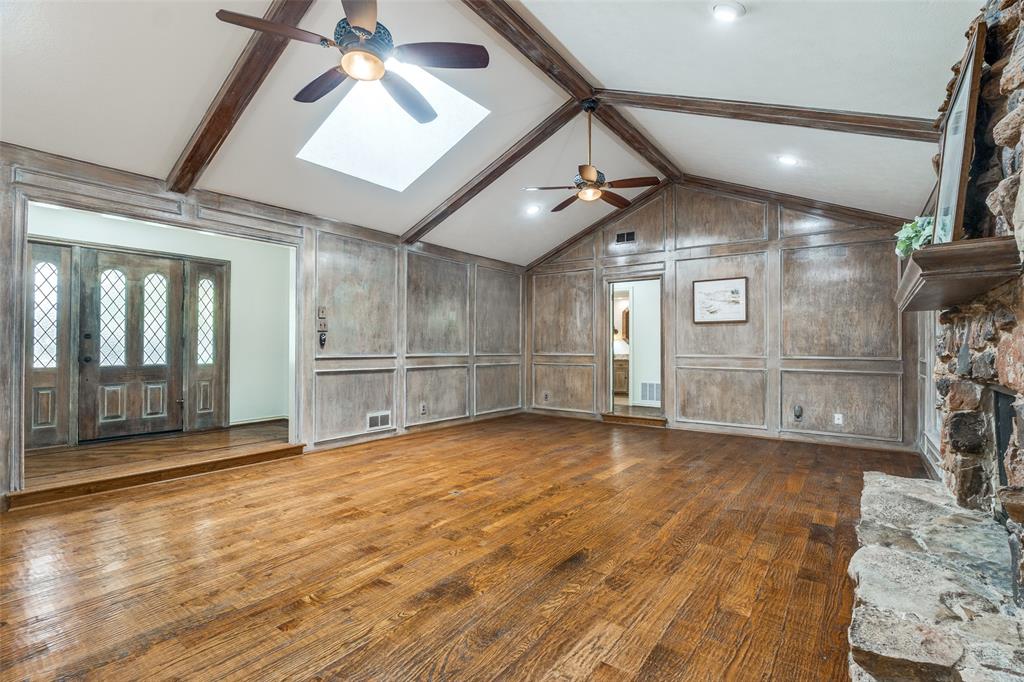 6844 Leameadow Drive