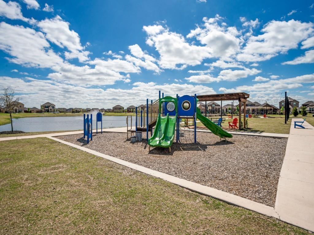 The Homeplace at The Columns - Residential