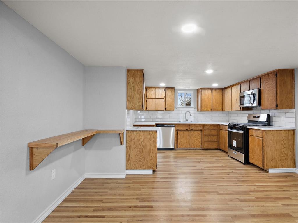 Lindsey - Residential