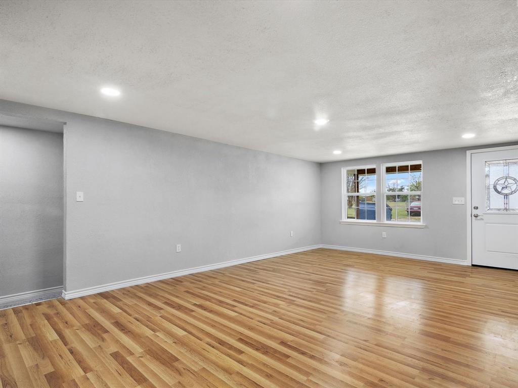 Lindsey - Residential