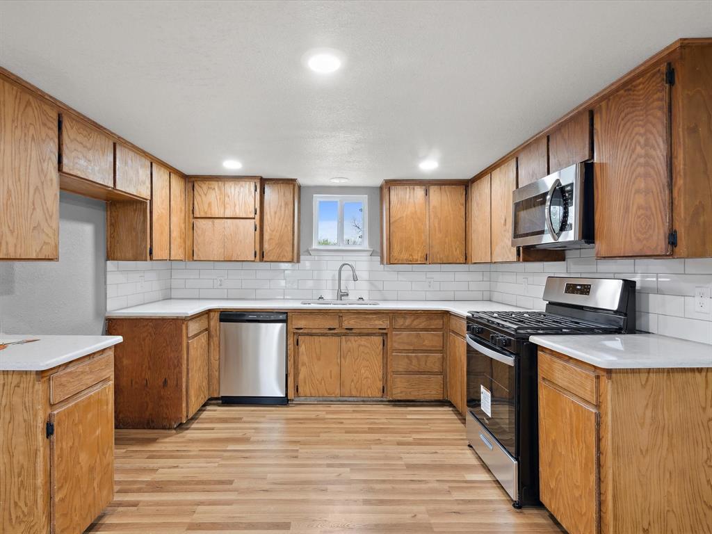 Lindsey - Residential