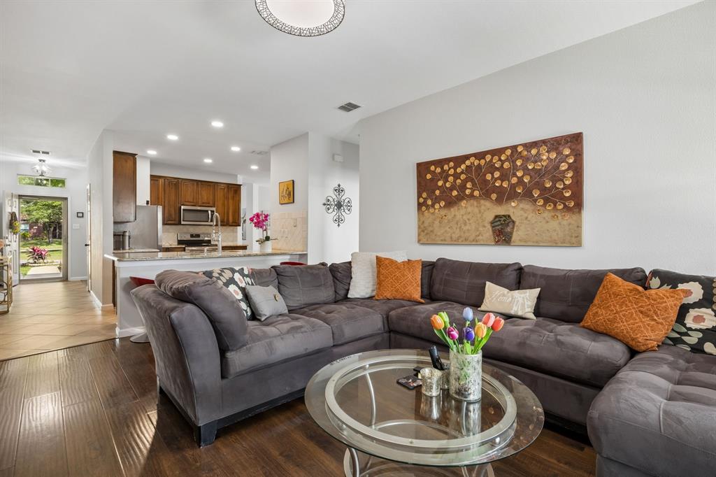 Live Oak Village Ph 1 - Residential