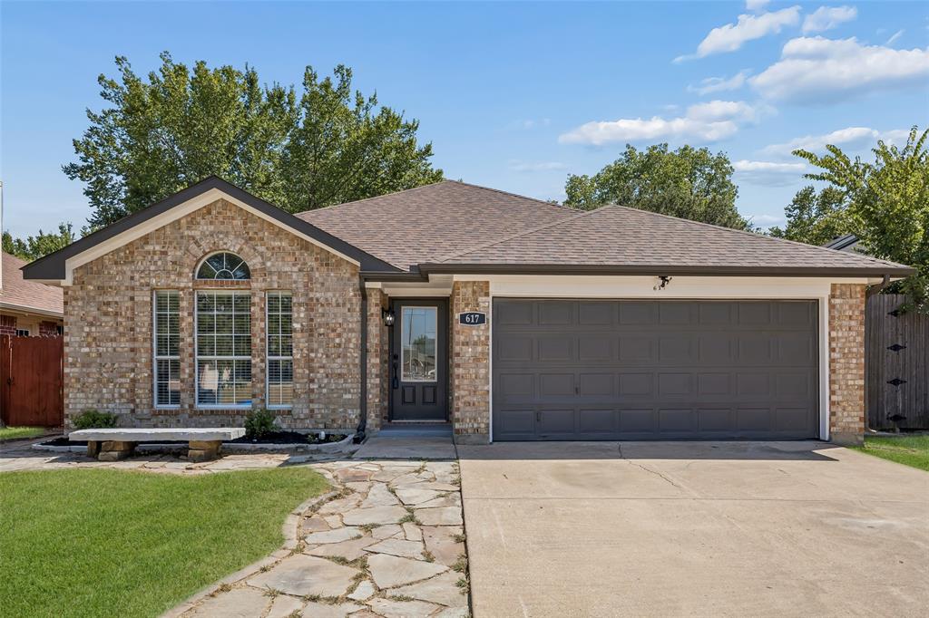 617 Forest Oaks Drive