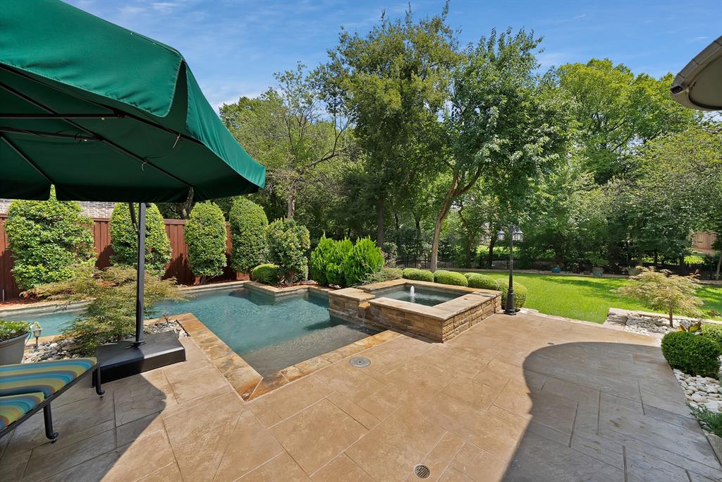 3084 Seneca Drive