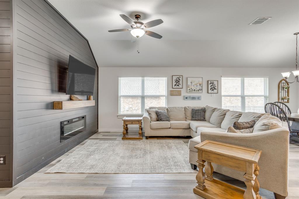 3105 Bent Trail Court