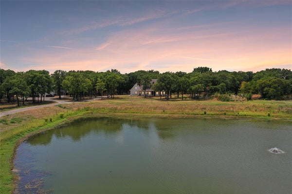 6586 LONE STAR LN, AUBREY, TX 76227 - Image 1e232dfb34f47db72184bd7540cac7e7/1337339429