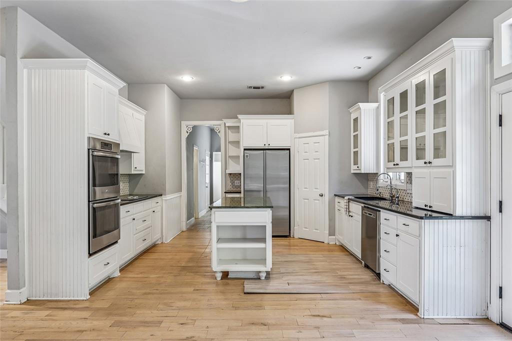6586 Lone Star Lane