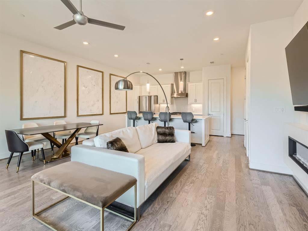 15875 Spectrum Drive 2101