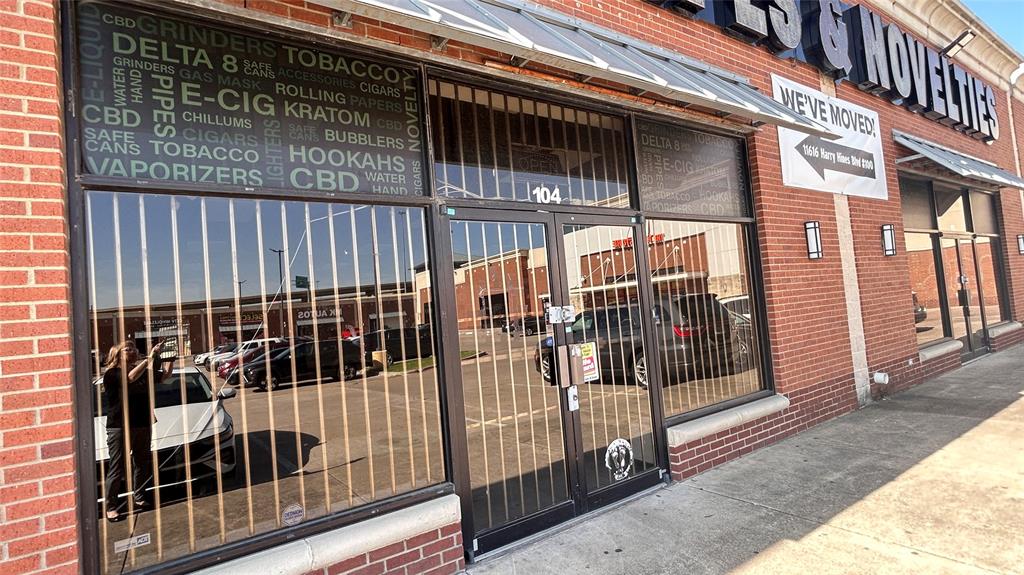 Sam Moon Center - Commercial Lease