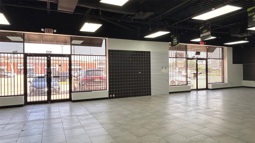 Sam Moon Center - Commercial Lease