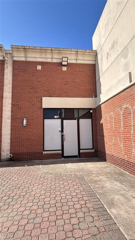 Sam Moon Center - Commercial Lease