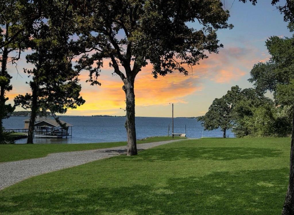 WESTWOOD BEACH - Residential