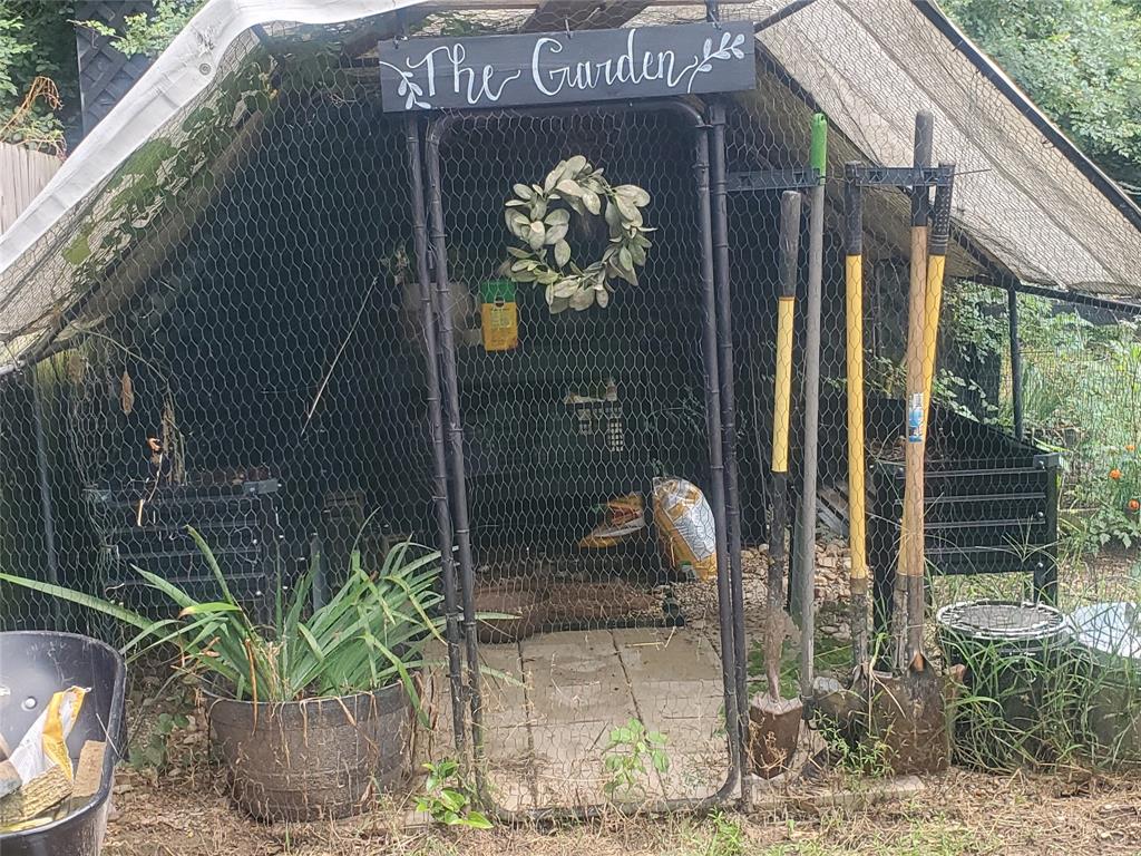 WESTWOOD BEACH - Residential