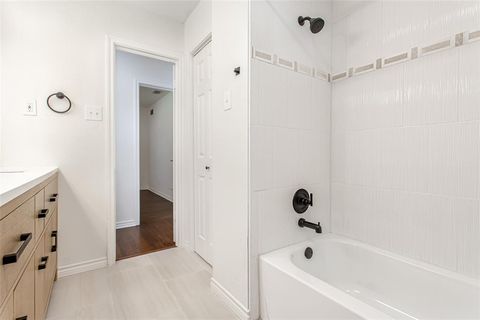 Tiny photo for 6737 Lakefair Circle, Dallas, TX 75214 (MLS # 21197903)