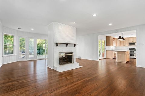 Tiny photo for 6737 Lakefair Circle, Dallas, TX 75214 (MLS # 21197903)