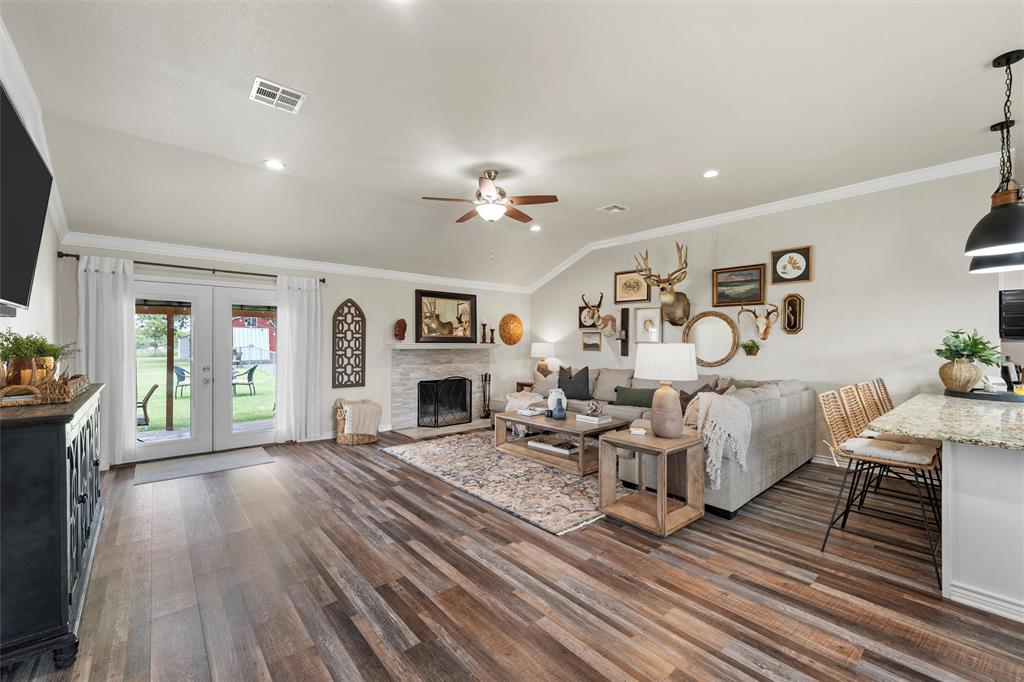2222 Pilgrim Lane