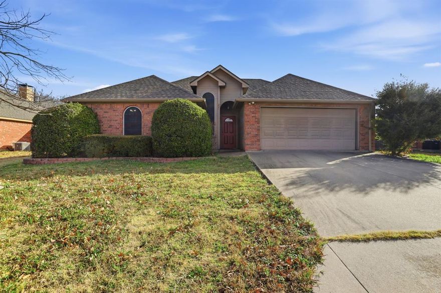 Located at 921 Calder St in Howe, Texas, this inviting three-bedroom, two-bath home offers a functional layout and an excellent location within Howe ISD. The main living area is filled with natural light and flows seamlessly into the open kitchen and dining space, making it ideal for both everyday living and entertaining.

The primary suite provides a private retreat with its own en-suite bathroom, while the additional bedrooms offer flexible space for family, guests, or a home office. The spacious backyard features mature trees, providing shade and a relaxing outdoor setting with room to garden, play, or unwind.

Just minutes from Sherman and with convenient access to the DFW Metroplex, this home delivers small-town charm while keeping shopping, dining, and major employment centers within easy reach. A great opportunity to enjoy comfortable living in a desirable school district.